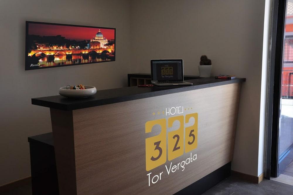 Hotel 325 Tor Vergata Rom Eksteriør billede