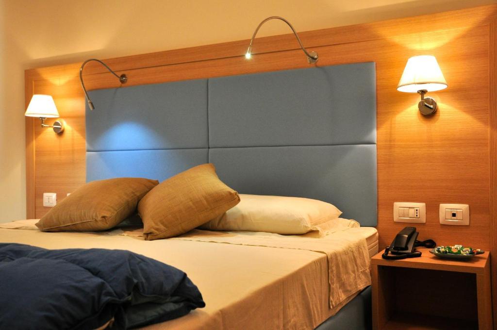 Hotel 325 Tor Vergata Rom Værelse billede