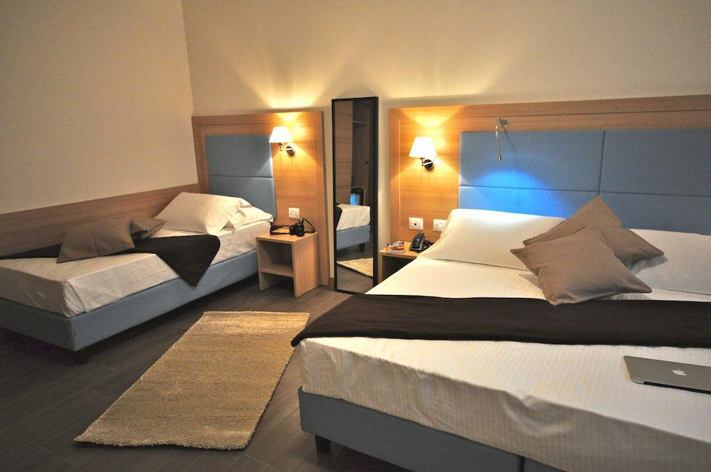 Hotel 325 Tor Vergata Rom Eksteriør billede